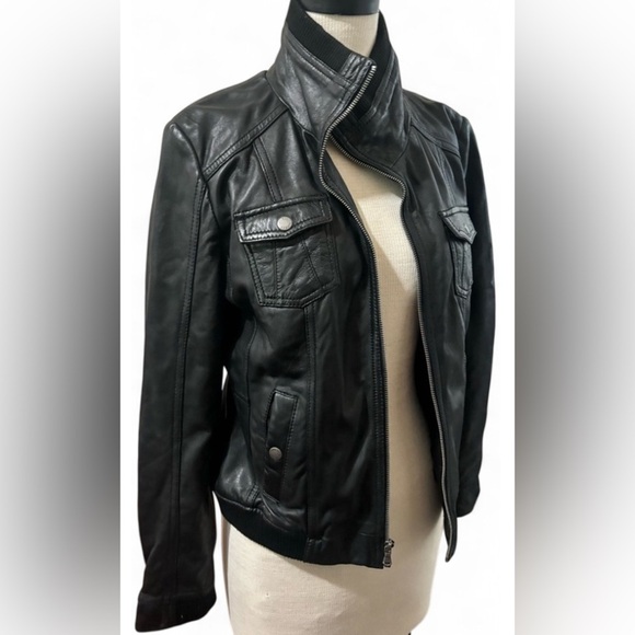 Guess Jackets & Blazers - Guess Los Angelos Biker Black Faux Leather Jacket Size Small